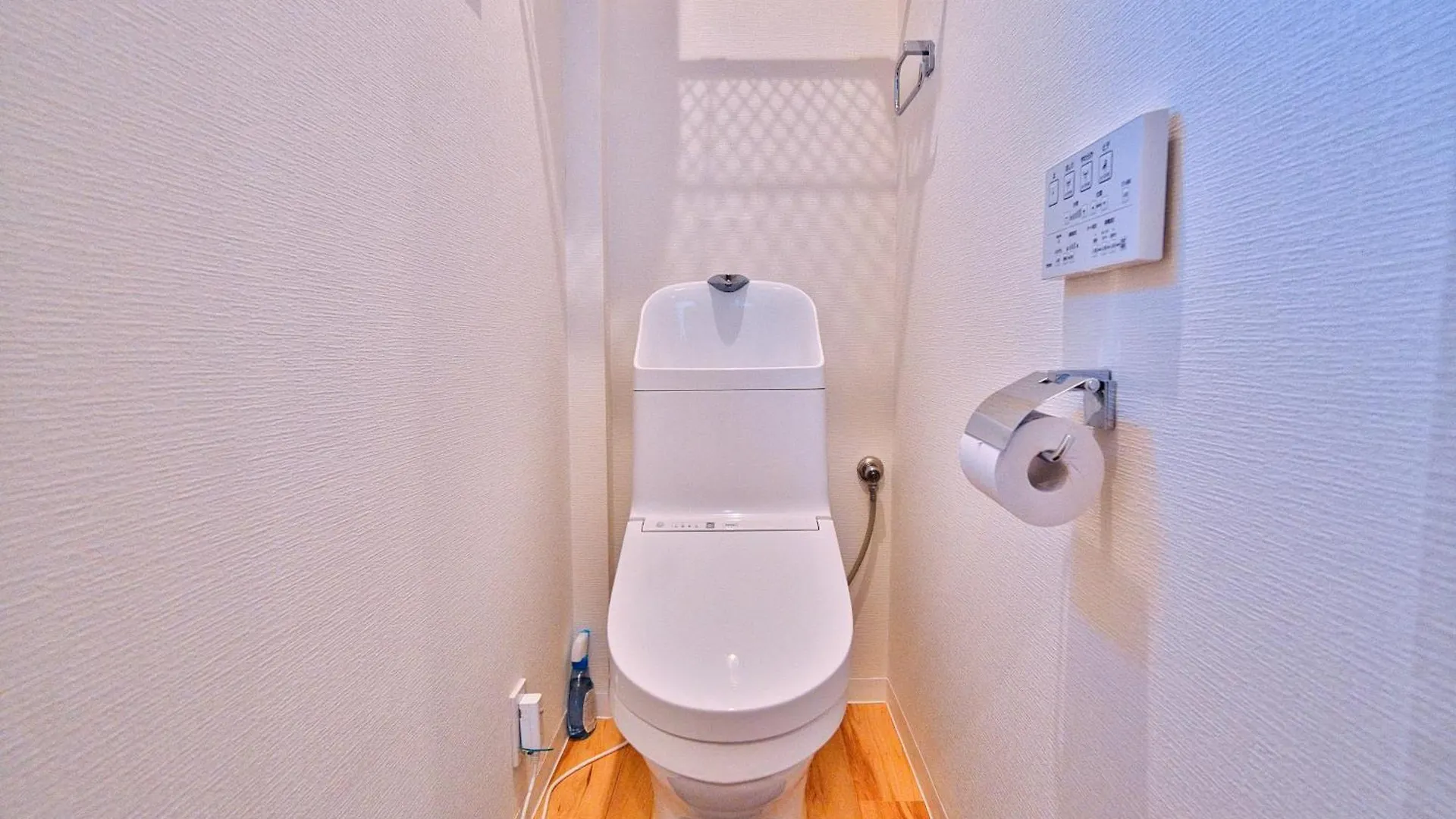 Tokyo Oasis Heiwajima Apartment